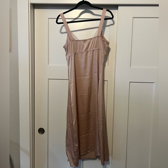 Beverly and Beck Satin Lace Trim V-Neck Midi Dress - Picture 6 of 6